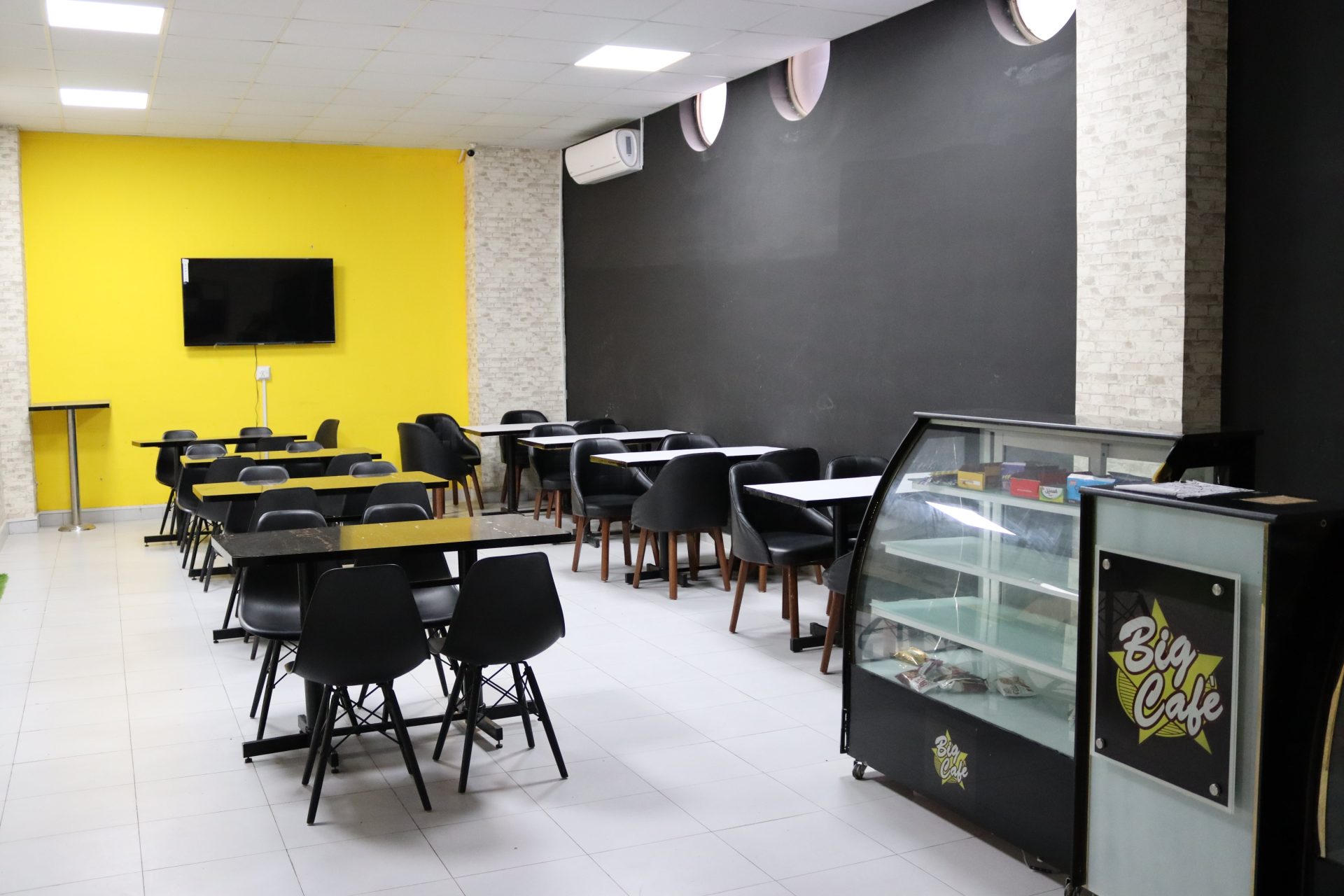 Cafeteria at Islamabad Campus